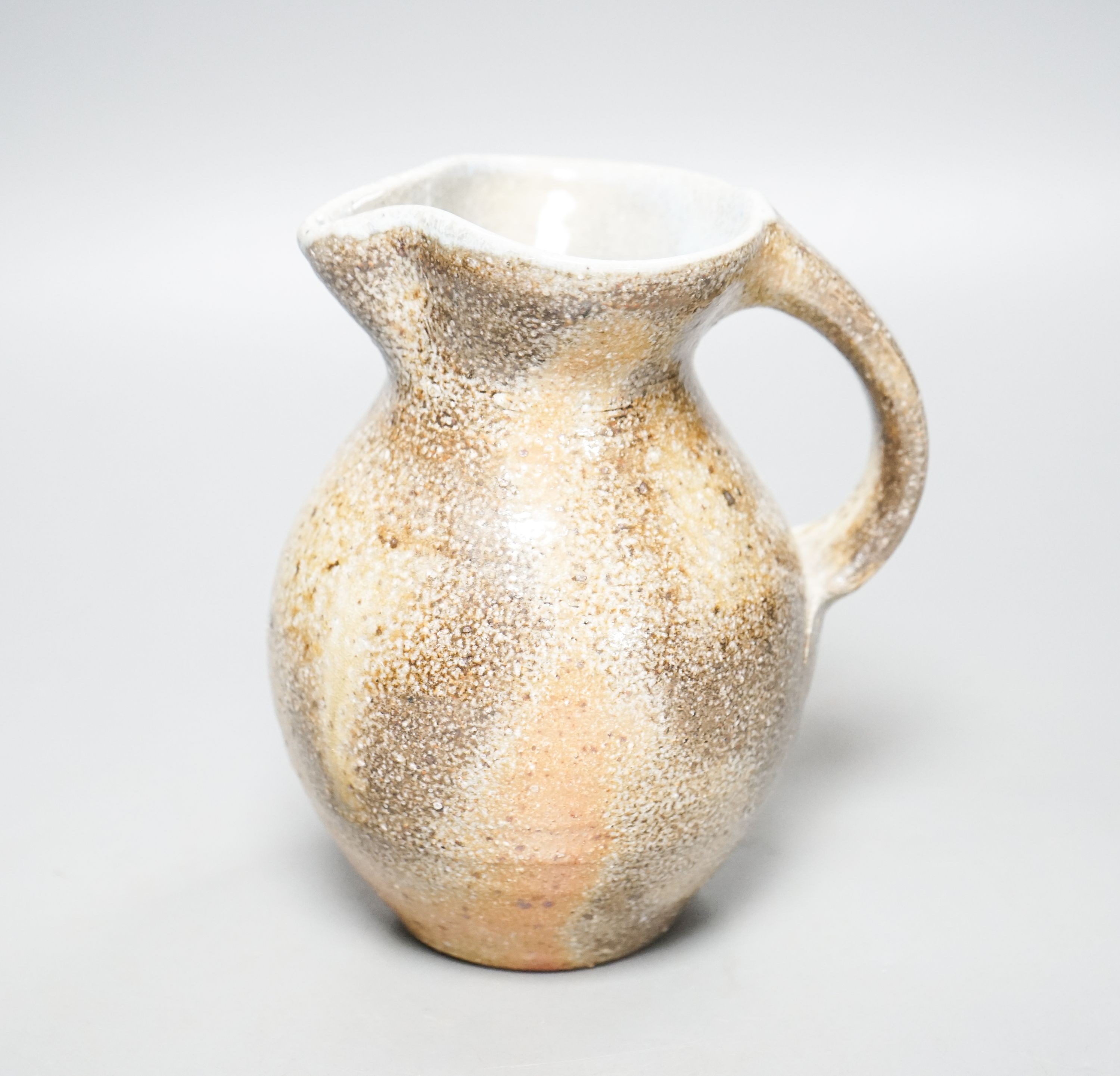 Svend Bayer (b.1946), a stoneware jug 16cm